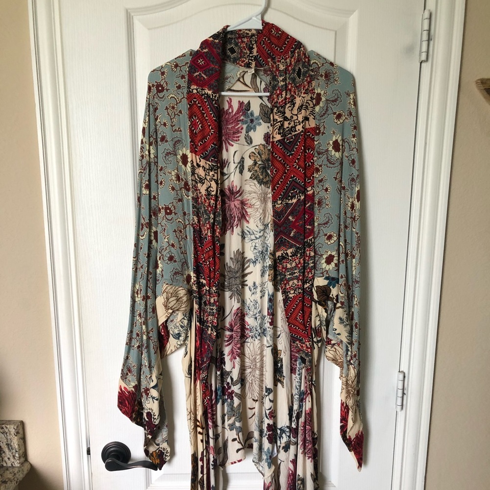 Umgee Floral Kimono